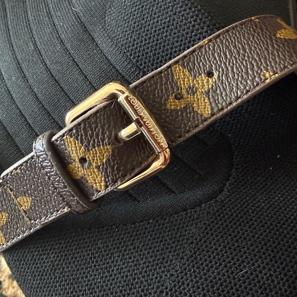 Louis Vuitton Silhouette ankle boots - Picture 3 of 4